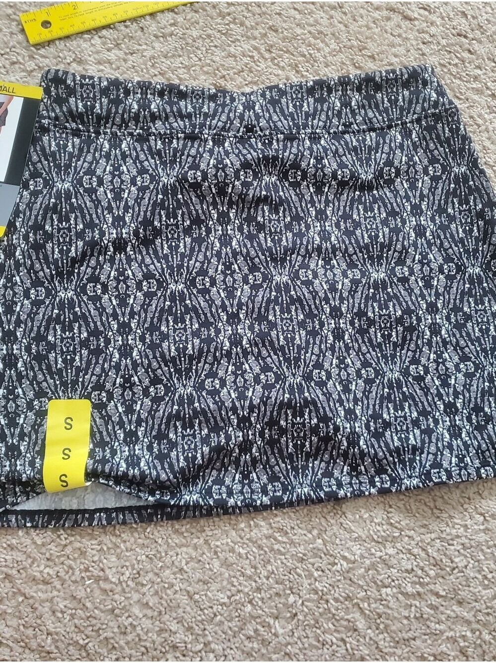 NEW Tranquility Skort Skirt Rhombi Black Women's Size Small Athletic - Picture 8 of 11